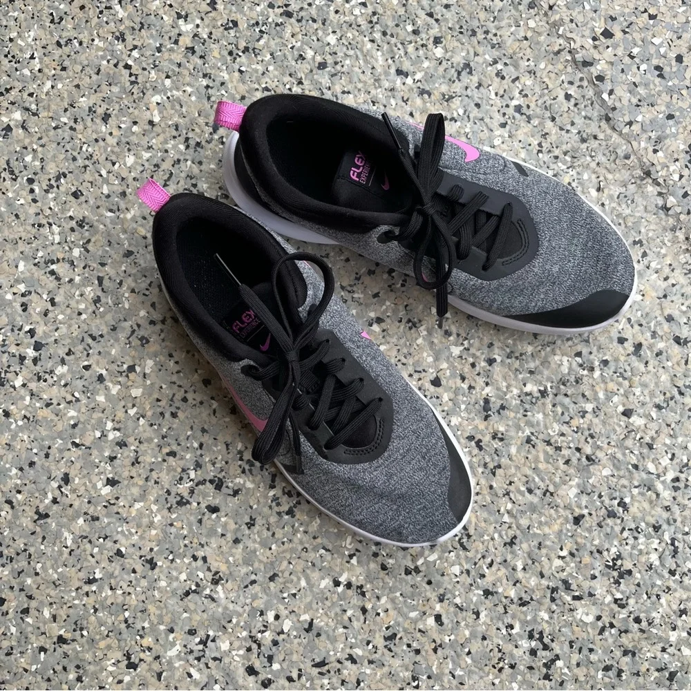 Nike Flex Experience 8 sneakers - Picture 2 of 5